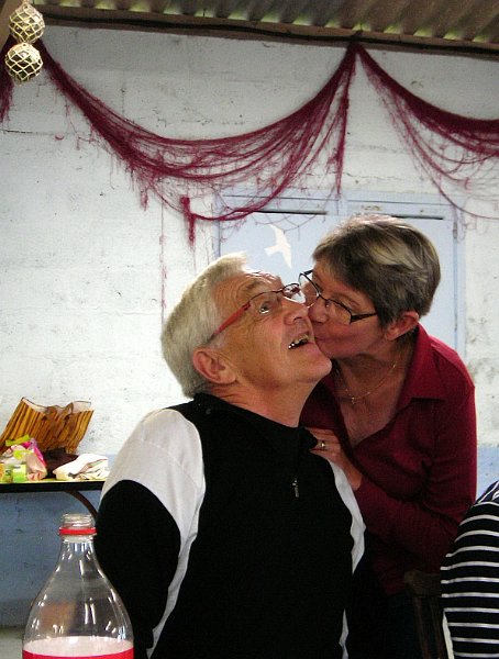 2011-10-13 54 Quand un chanteur a bien chante.JPG